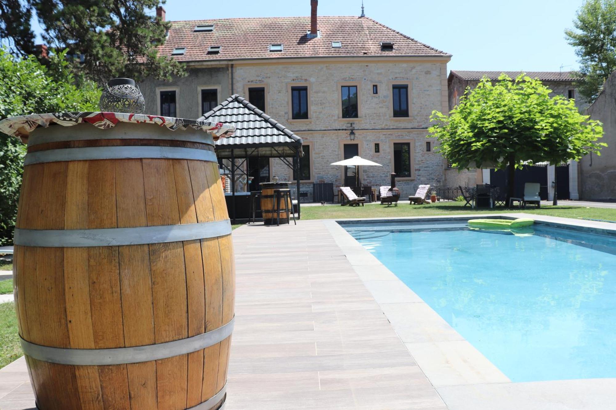 Les Tourelles Hotel Exterior photo